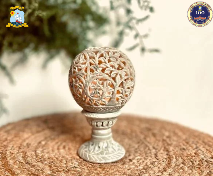 Tealit Holder Lamp- Gaurahari Enactus SRCC